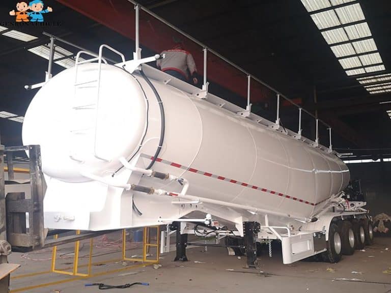 China 3 Axle 45 Cbm 60 Ton Bulker Cement Tanker Trailer For Sale